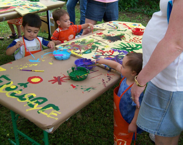 Kids_painting