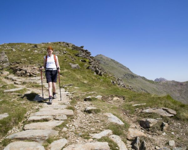 woman-hiker-with-backpack-1471544552xWK